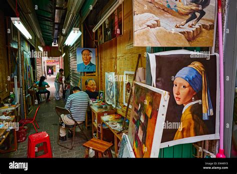 Dafen Oil Painting Village: Immersive Artistic Exploration and Budget-Friendly Souvenirs!