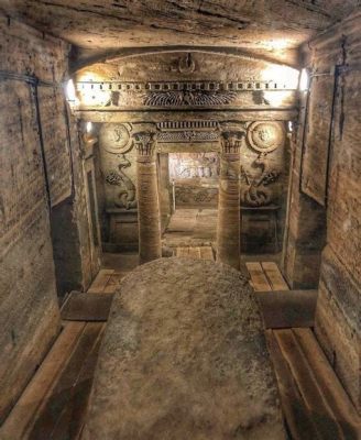  Kom El Shoqafa Catacombs: Unraveling the Mysteries of Alexandria's Underground World!